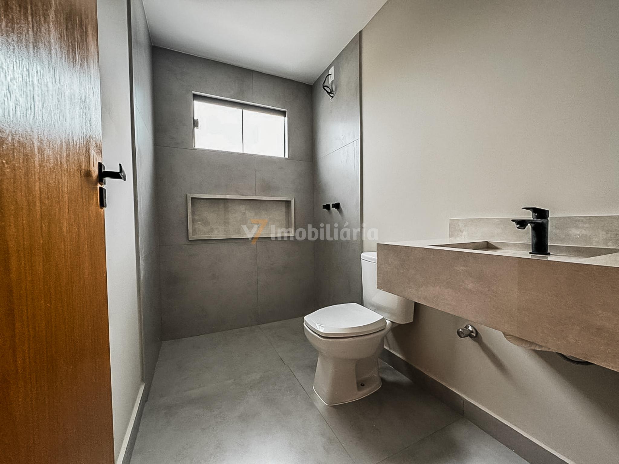 WhatsApp Image 2025-01-10 at 10.57.01 AM (2)