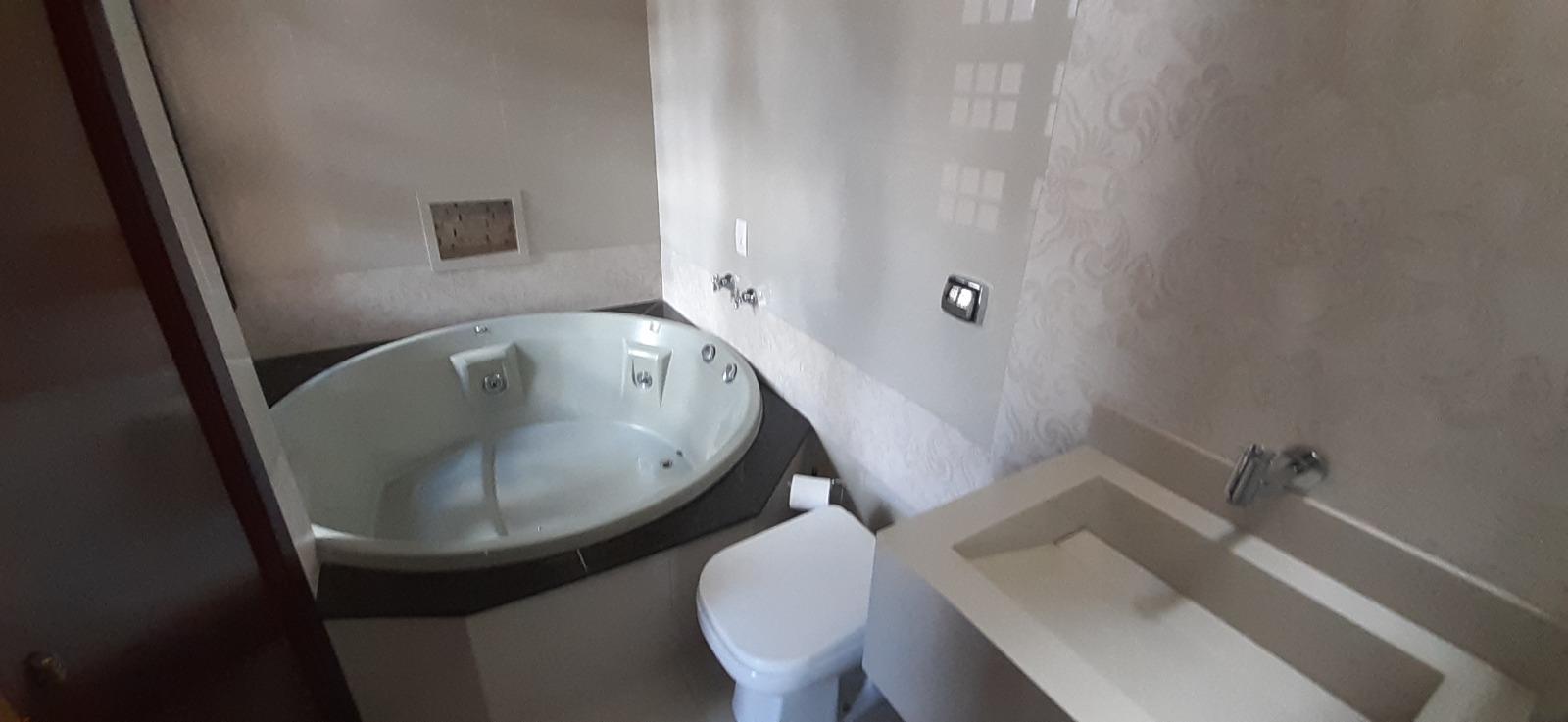 ac025769-abca-4b38-8a8e-017bcf4ec644