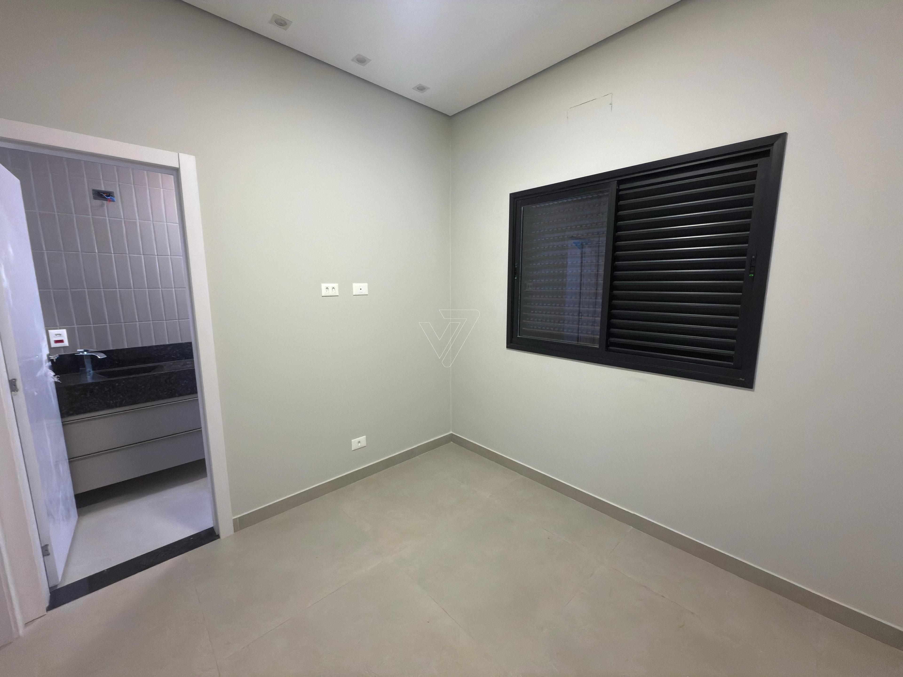 WhatsApp Image 2025-08-13 at 17.05.19 (2)