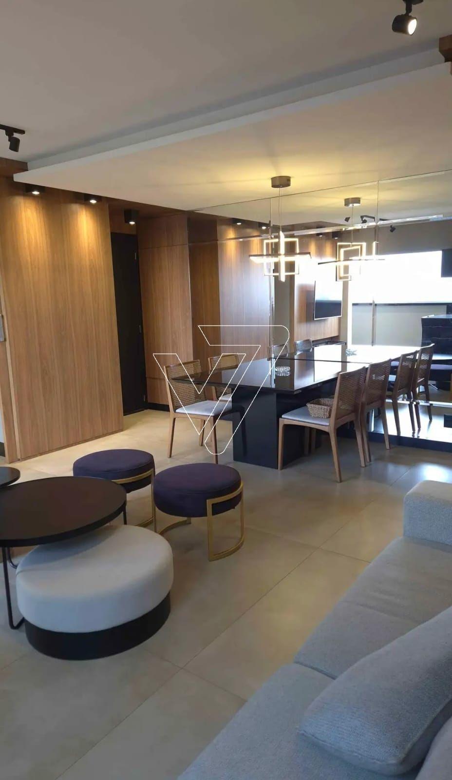 Apartamento 2 quartos finamente decorado e mobiliado!